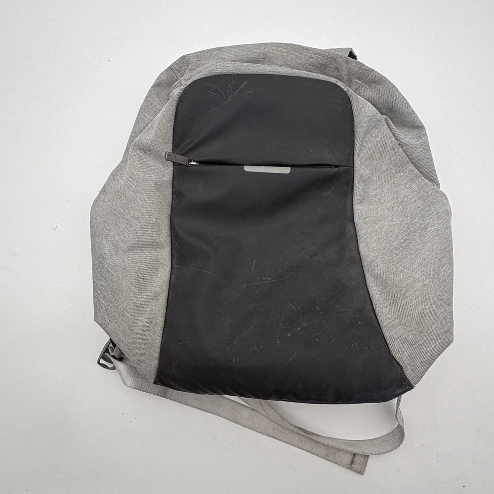 Oscaurt Gray‎ 18